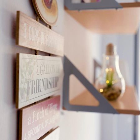 Fam Central Apt Heraklion  Ngoại thất bức ảnh